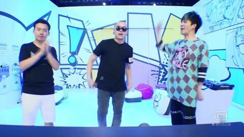 老挝小伟爆料新闻联播,新闻联播背后的真实故事  第3张 老挝小伟爆料新闻联播,新闻联播背后的真实故事  第3张